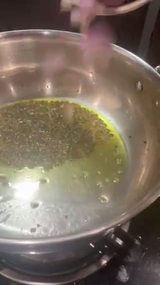 बसंती पोहा (basanti poha recipe in Hindi) रेसिपी चरण 1 फोटो