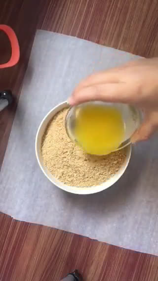 صورة لخطوة 1 من وصفة تشيز كيك