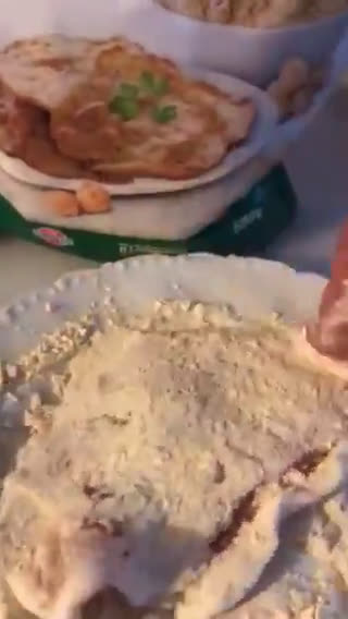 Foto del paso 2 de la receta: Pollo muy tierno con salsa de queso y orégano