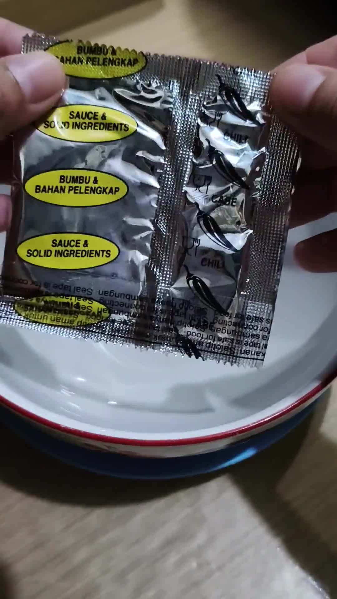 Foto langkah ke 2 dari resep Indomie Hype abis Jamur Enoki.