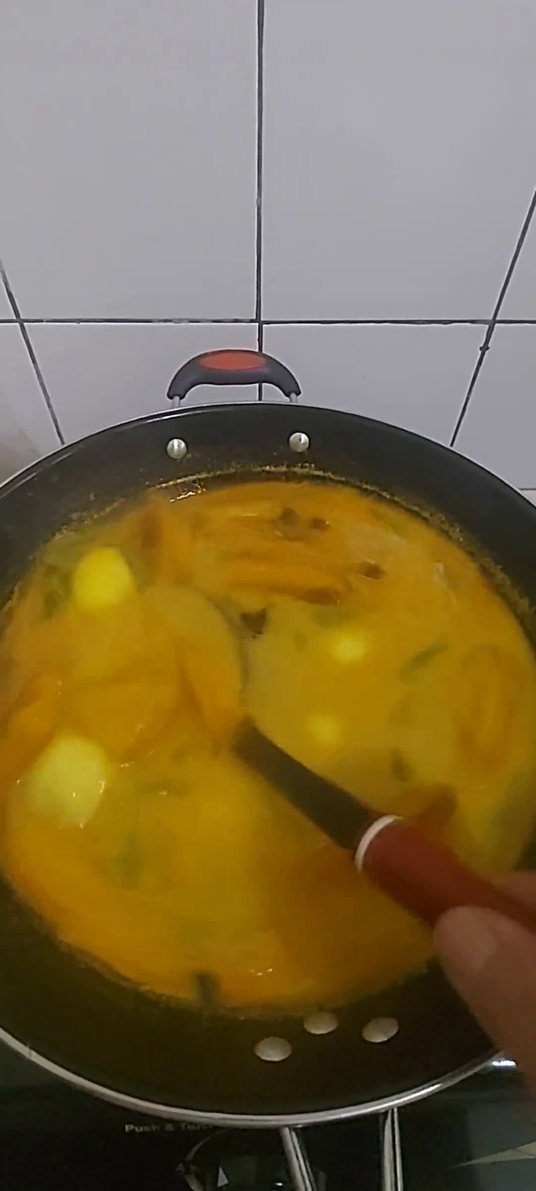 Foto langkah ke 3 dari resep Ketupat Sayur Nangka Muda.