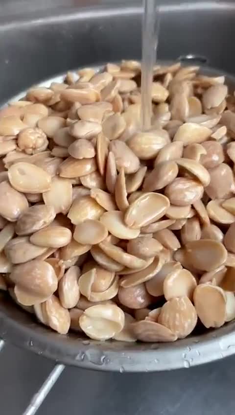Foto del paso 1 de la receta: Leche de almendras