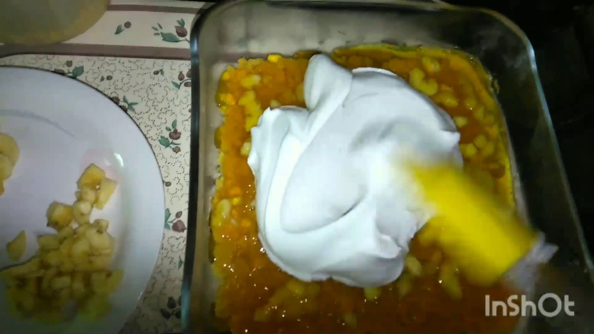 A picture of step 7 of Banana Cream Delight.