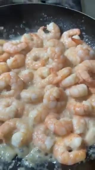 Foto del paso 2 de la receta: Ensalada 🥗 con Camarón 🍤