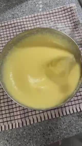 Foto del passaggio 2 della ricetta Torta di 3 ingredienti…. Decorata