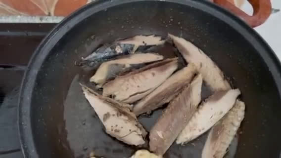 Foto langkah ke 2 dari resep Balado Tongkol!.