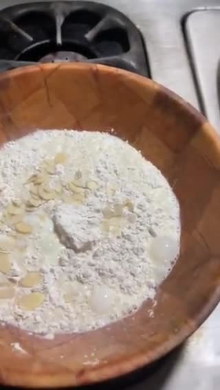 Foto del paso 2 de la receta: Hot cakes con vainilla hojuelas de almendra y Nutella