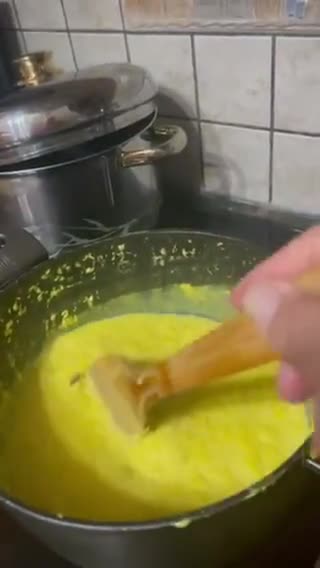 Φωτογραφία βήματος 3 της συνταγής Ινδική πουτίγκα με γάλα καρύδας και σταφίδες