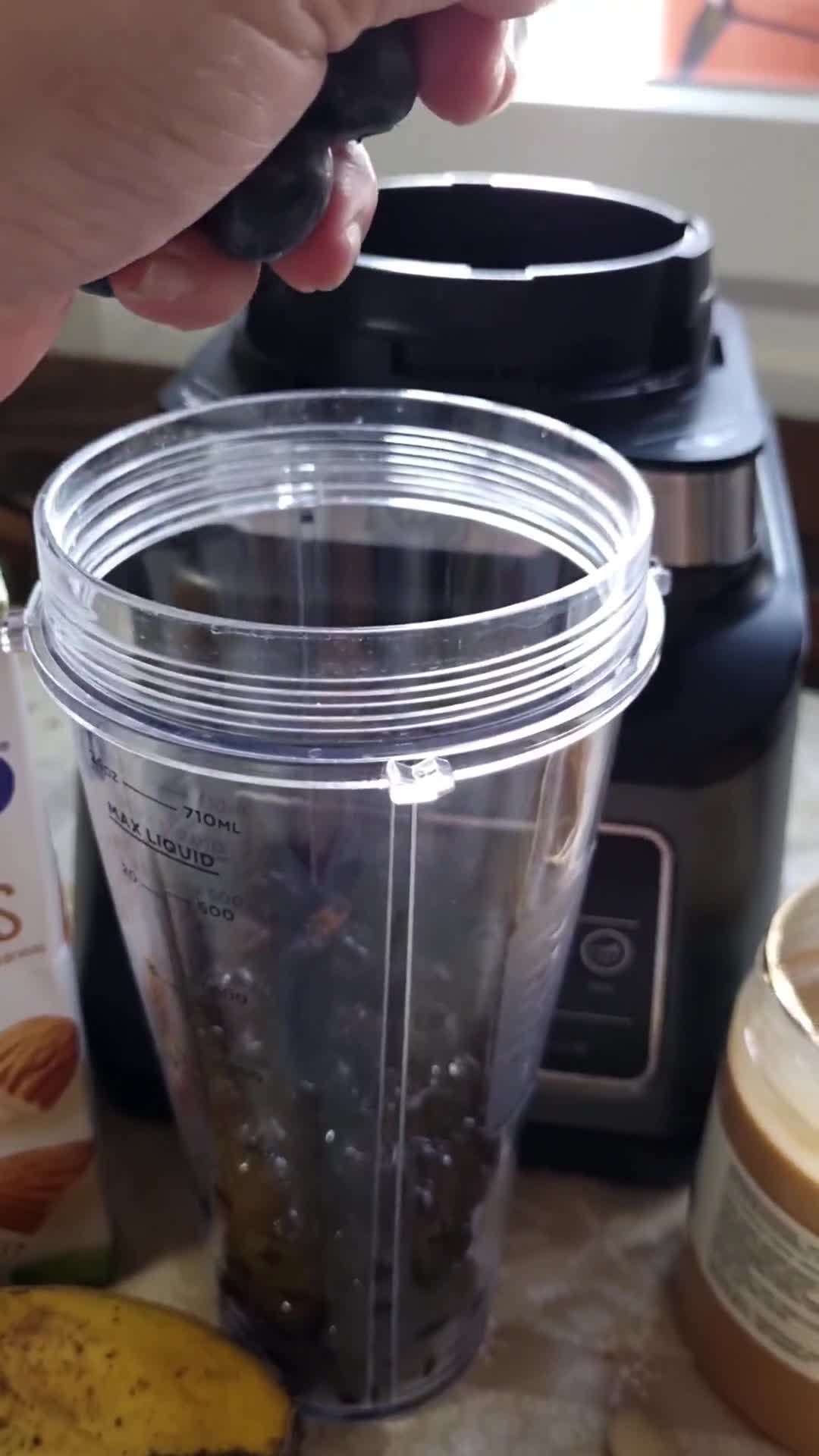 Foto del paso 2 de la receta: Blue Ninja Smoothie🫐🫐