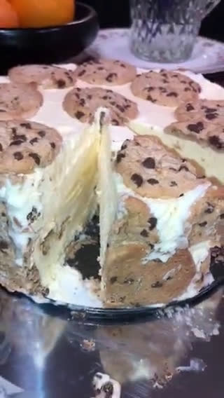 Foto del paso 9 de la receta: Pastel De Nieve de Vainilla con Galletas Chispas de Chocolate