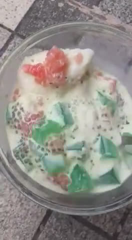 Foto langkah ke 4 dari resep Buko Pandan Kelapa asli Dan susu Evaporasi.