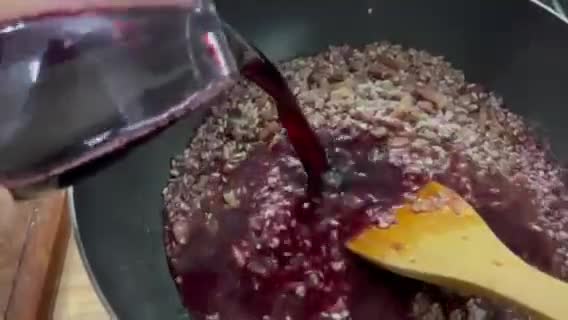 Foto del paso 3 de la receta: Risotto al vino tinto