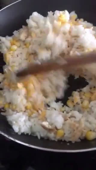 Foto langkah ke 3 dari resep Nasi goreng putih (ala hotel).