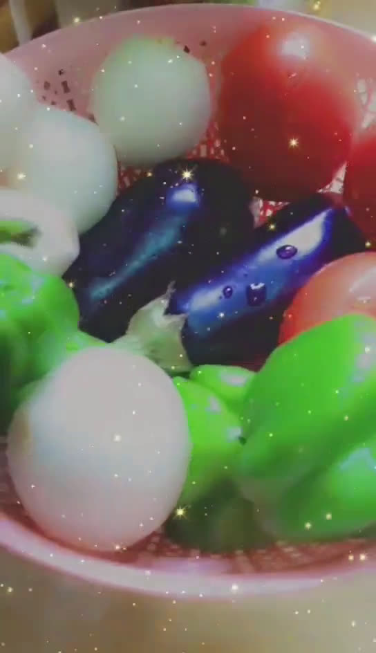 صورة لخطوة 1 من وصفة تبسي خضار ولا ألذ 🙈😋