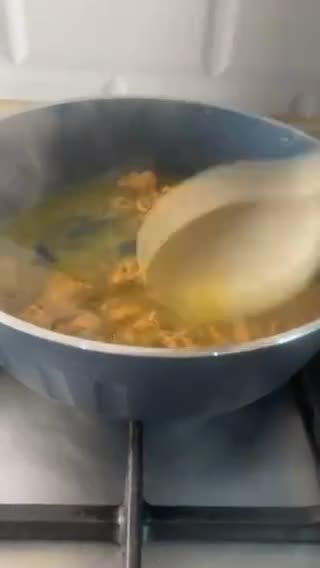 صورة لخطوة 2 من وصفة فطيرة السبانخ والمشروم