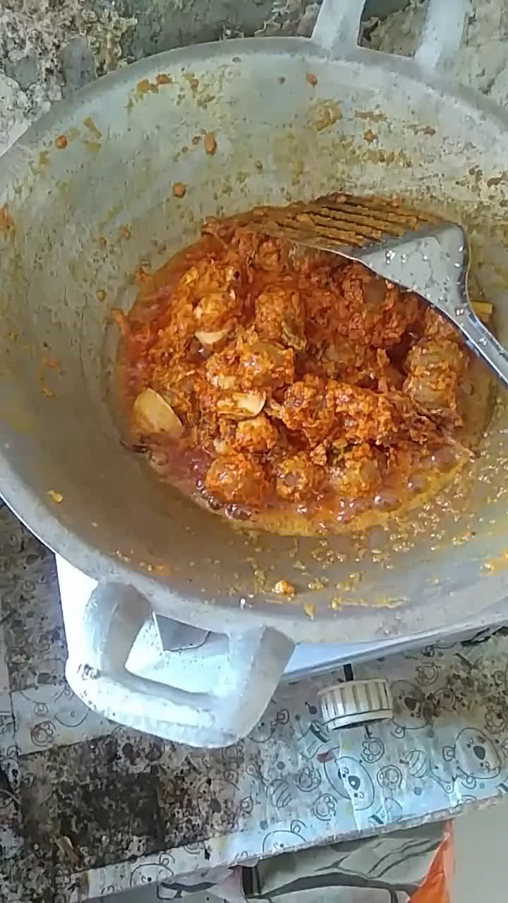 Foto langkah ke 5 dari resep Lado tanak jengkol,teri,kentang.