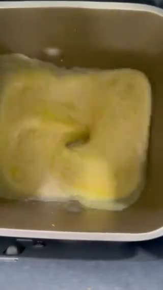 Gambar langkah 3 resipi Roti Manis Labu Kuning Cheese.