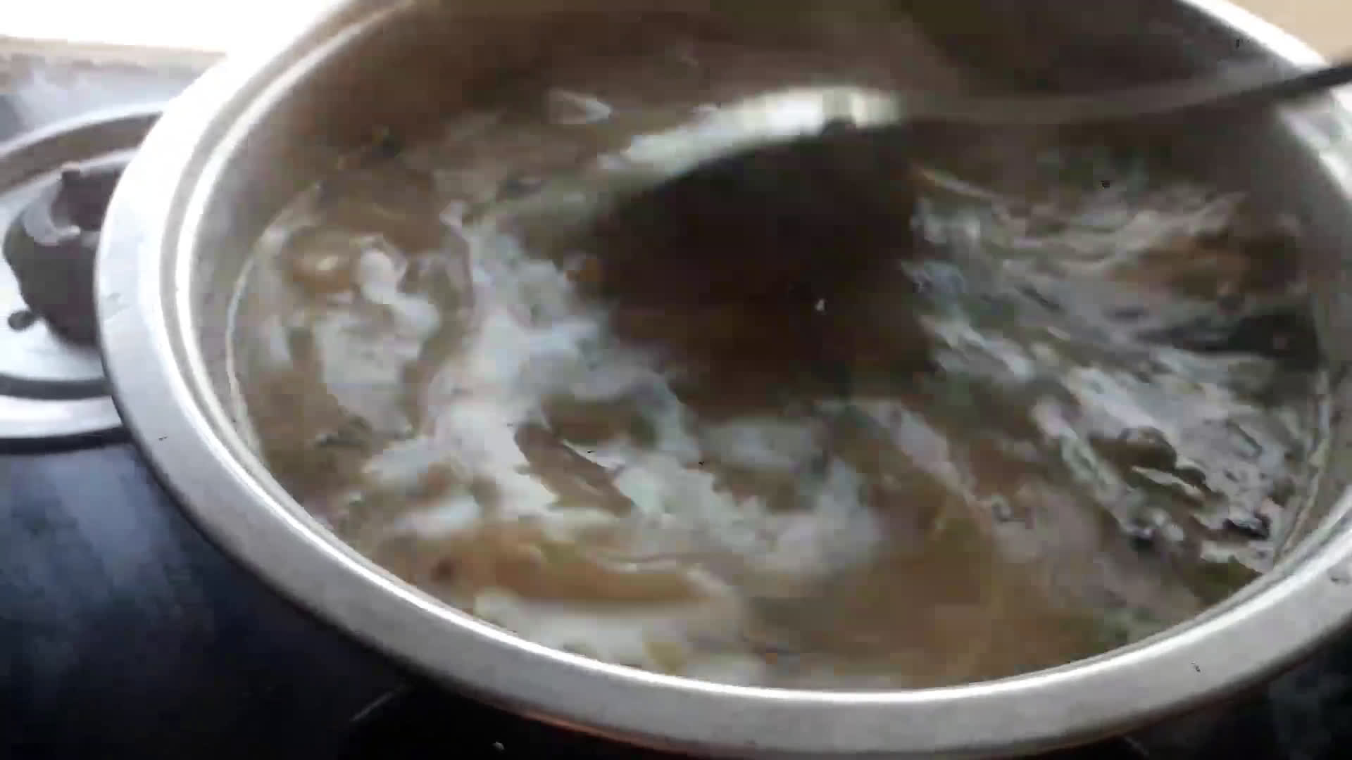 आलू की दाल (aloo ki dal recipe in Hindi) रेसिपी चरण 3 फोटो