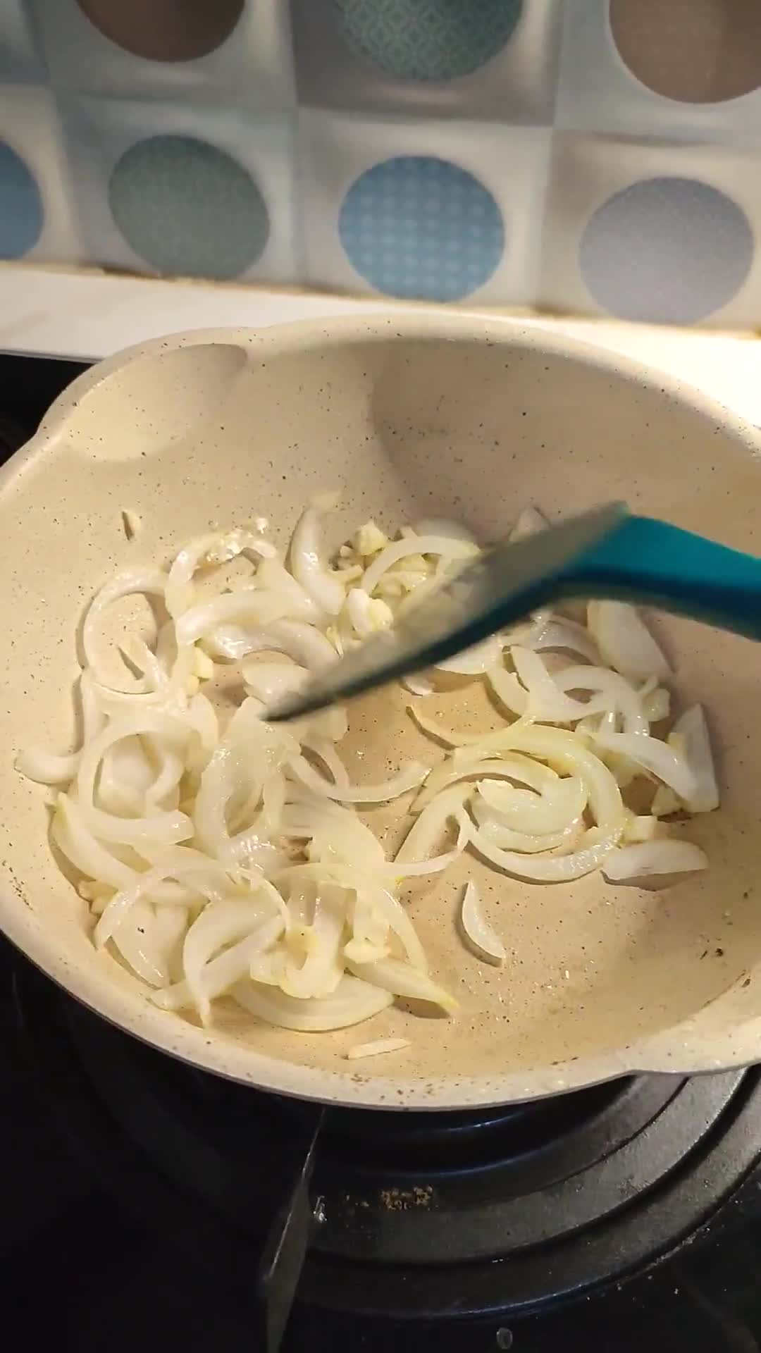Foto langkah ke 2 dari resep Ayam goreng mentega (ala chef devina).