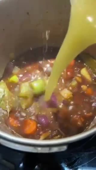 Foto del paso 5 de la receta: Meloso con carrilleras al Pedro Ximénez