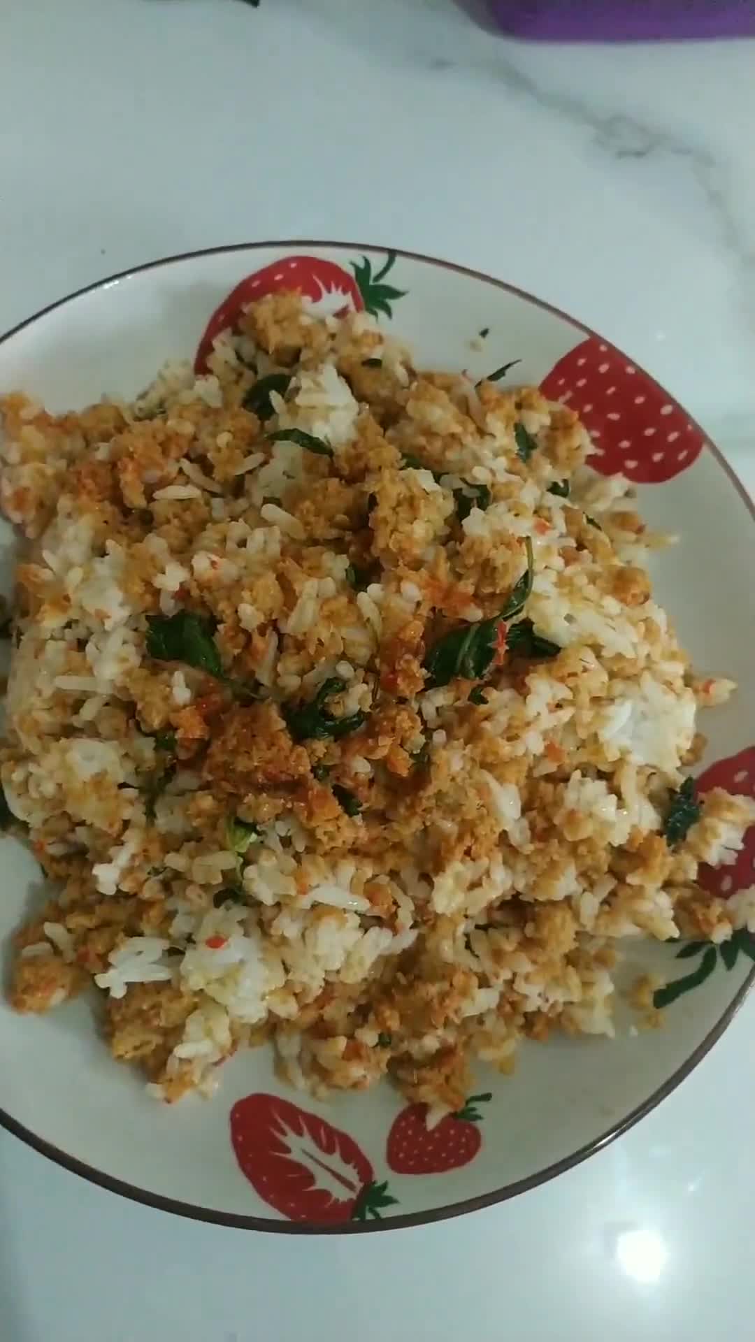 Foto langkah ke 4 dari resep Tumis Kering Oncom Kemangi.