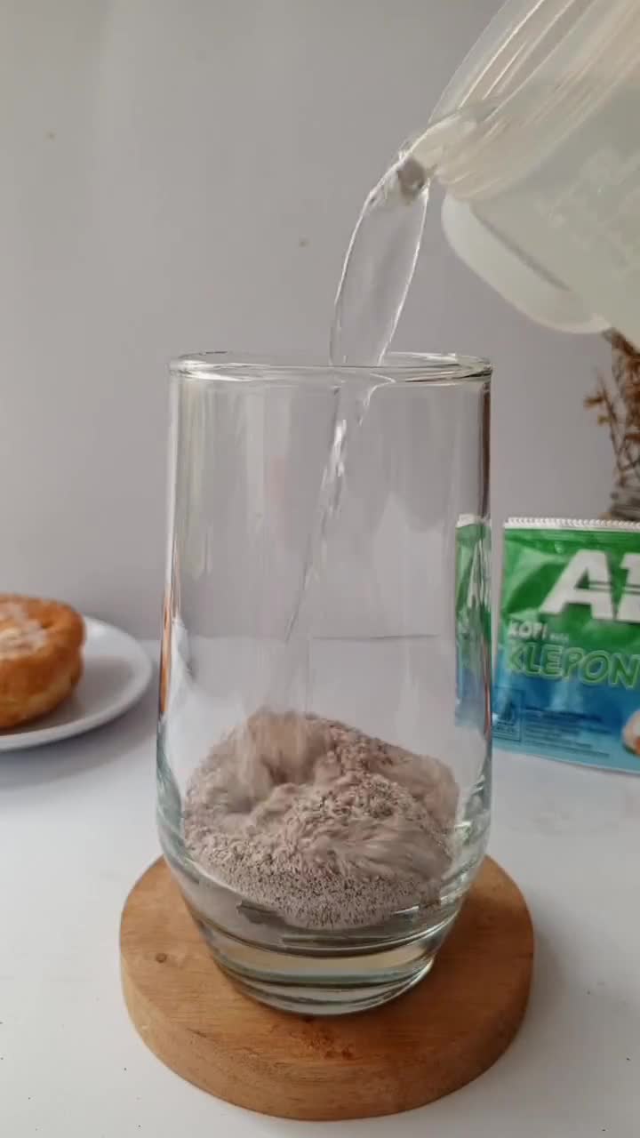 Foto langkah ke 2 dari resep Es Kopi Klepon.