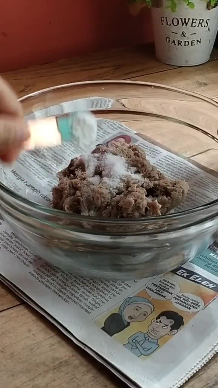 Gambar langkah 1 resipi Keropok lekor homemade.