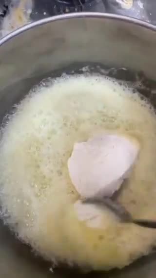 صورة لخطوة 4 من وصفة -لازانيا باللحم وصوص البشاميل اللذيذ 🍝😋!