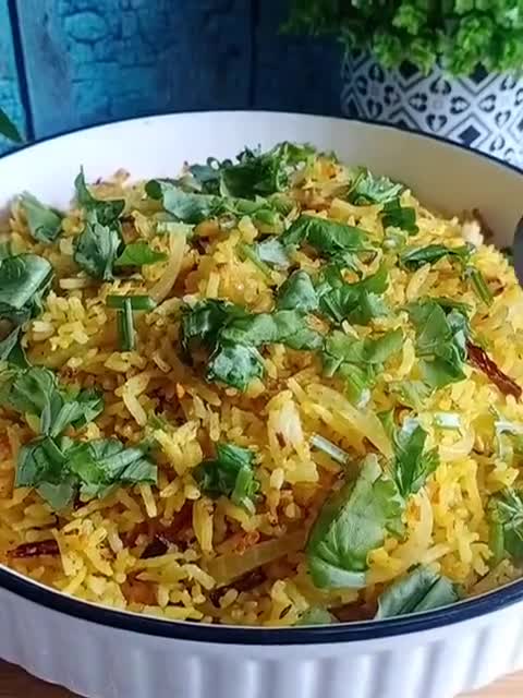 Gambar langkah 5 resipi Nostalgia Nasi Goreng Kunyit Cili kering Airtangan "Emak".