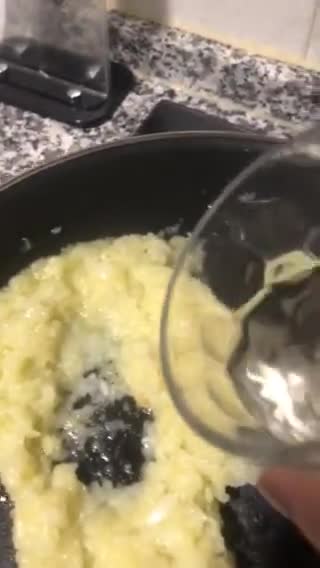 Foto del paso 5 de la receta: Merluza en salsa verde a la vasca