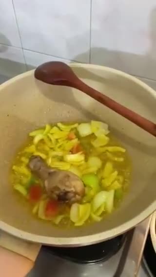 Foto langkah ke 2 dari resep Ayam kecap bango 🍗🍗.