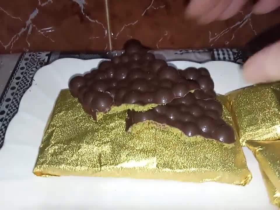 صورة لخطوة 10 من وصفة شوكولاتة دبي 🍫