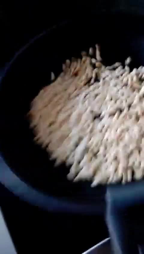Foto del paso 1 de la receta: Ensalada de melón a la plancha con mozzarella