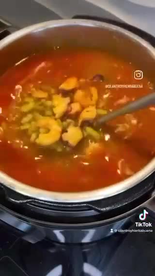 Foto del paso 4 de la receta: Verdinas con Pulpo y langostinos
