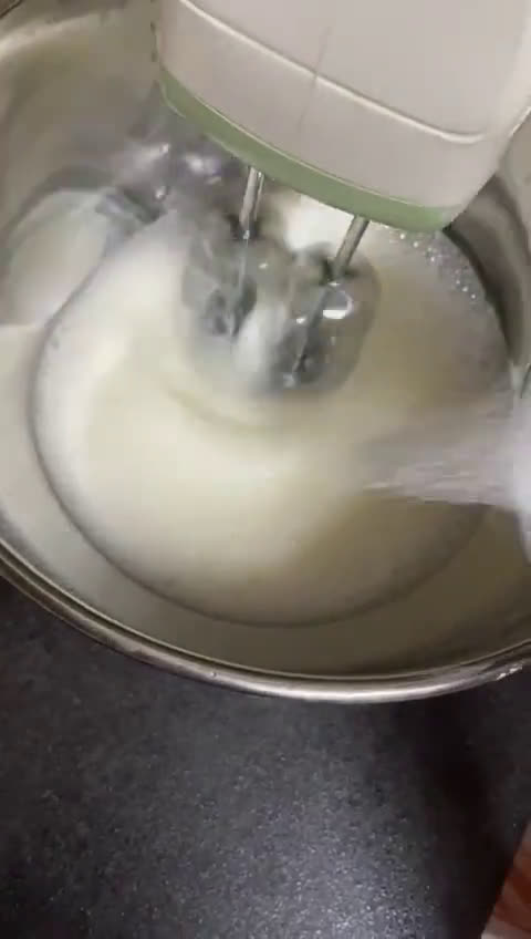 Gambar langkah 6 resipi Tapai butter cake / permented cassava butter cake.