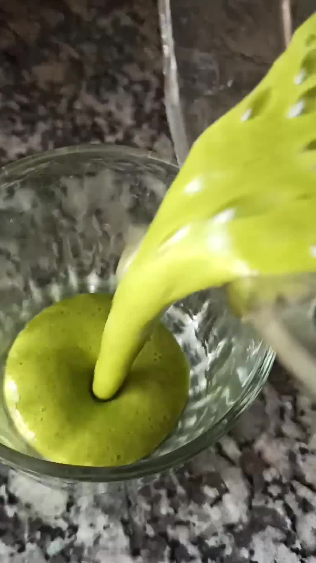 Foto del paso 4 de la receta: Smoothie: mango - almendras - espinacas 💚