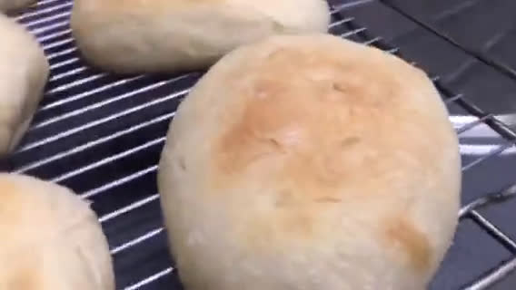 Foto del paso 6 de la receta: Mollete estilo Antequera