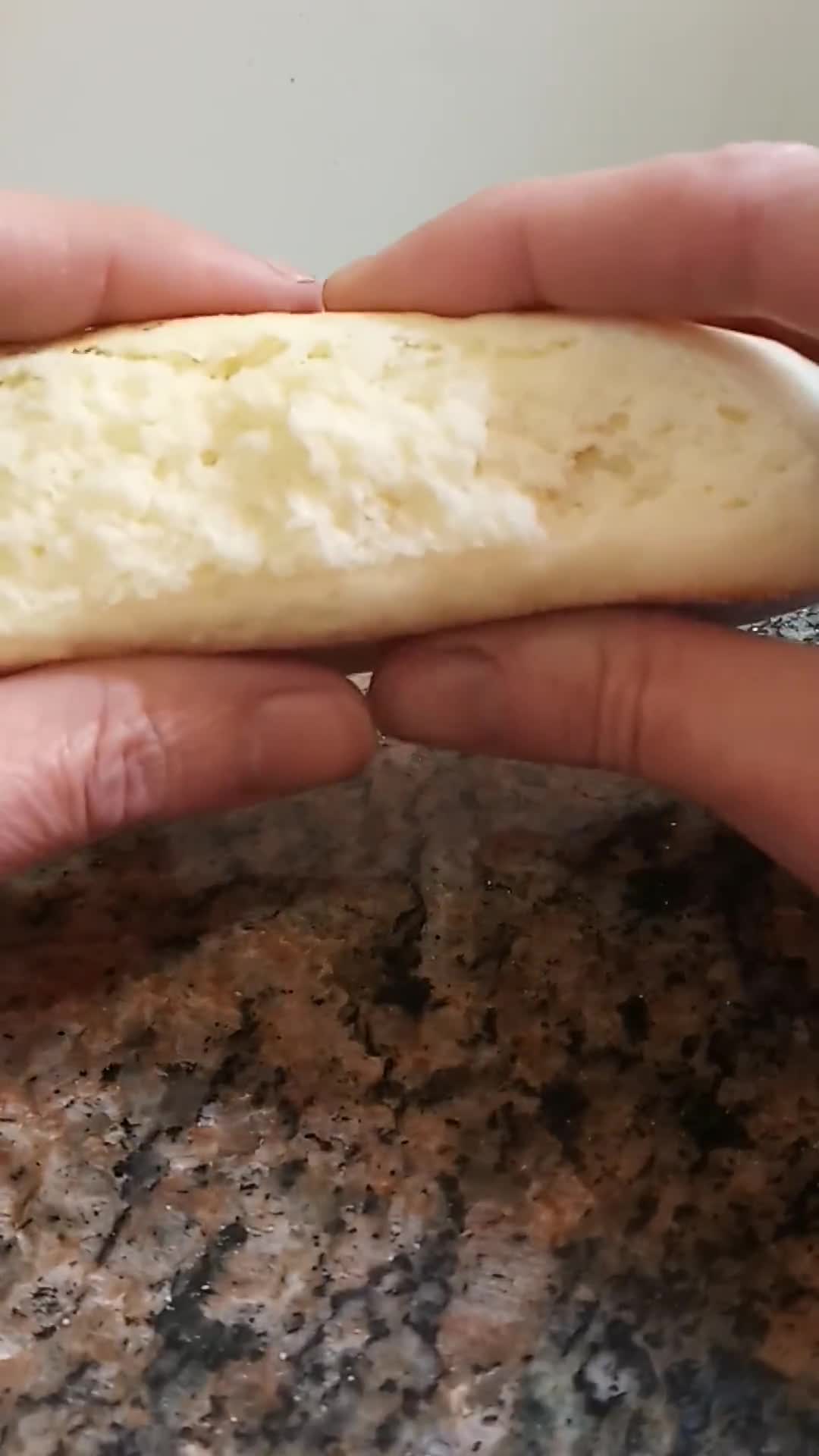 Foto del paso 7 de la receta: Pan de pancho sin gluten para Almi 🥰