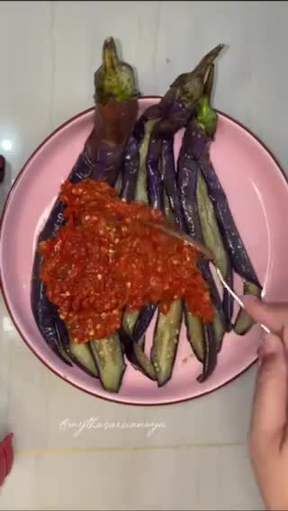 Foto langkah ke 5 dari resep Terong Sambal Terasi.