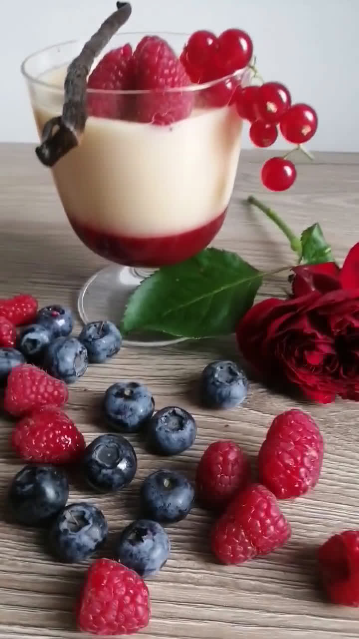 Une image de l'étape 5 de Flan coulis Framboises.