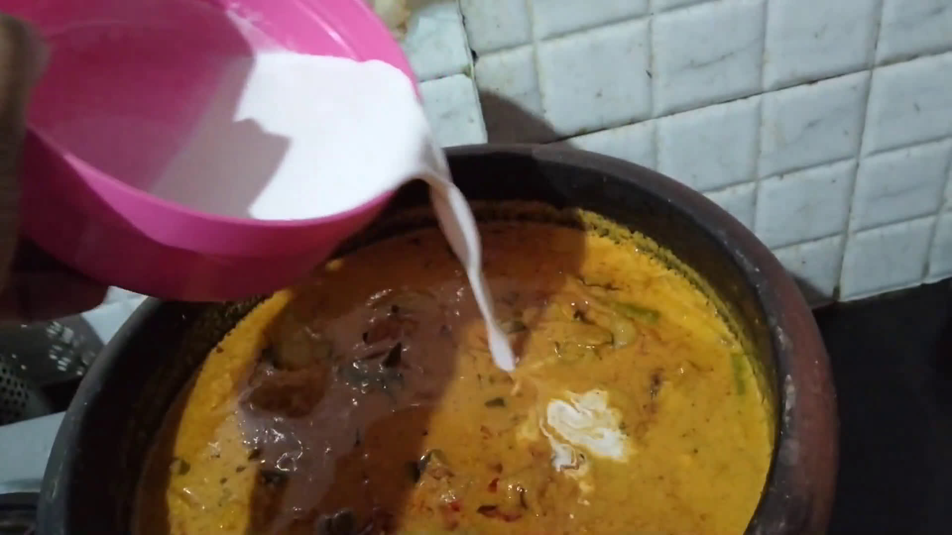 A picture of step 4 of Kerala style fish curry.