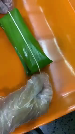 Gambar langkah 9 resipi Pulut Dakap.