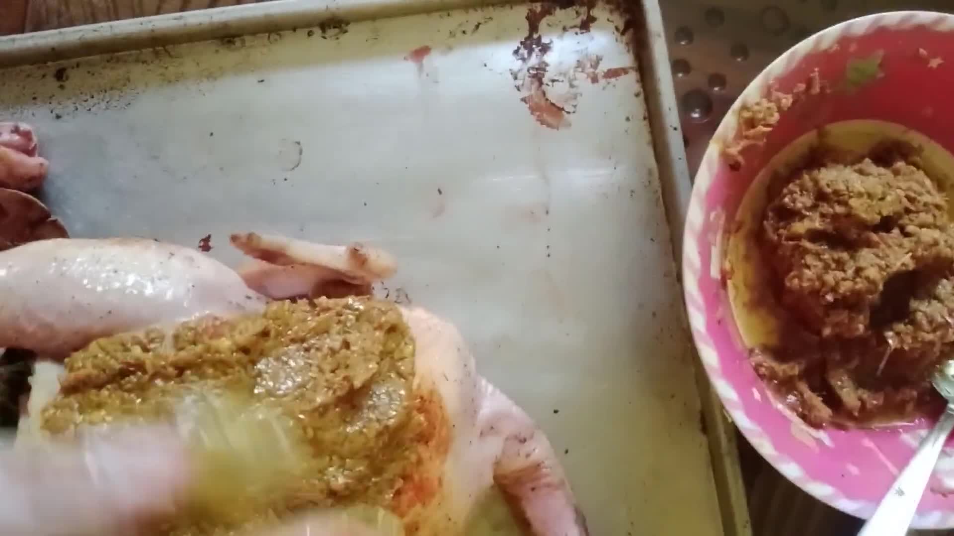 Foto langkah ke 5 dari resep 649. 🐓Ayam Betutu khas Bali dengan bumbu Base Genep.