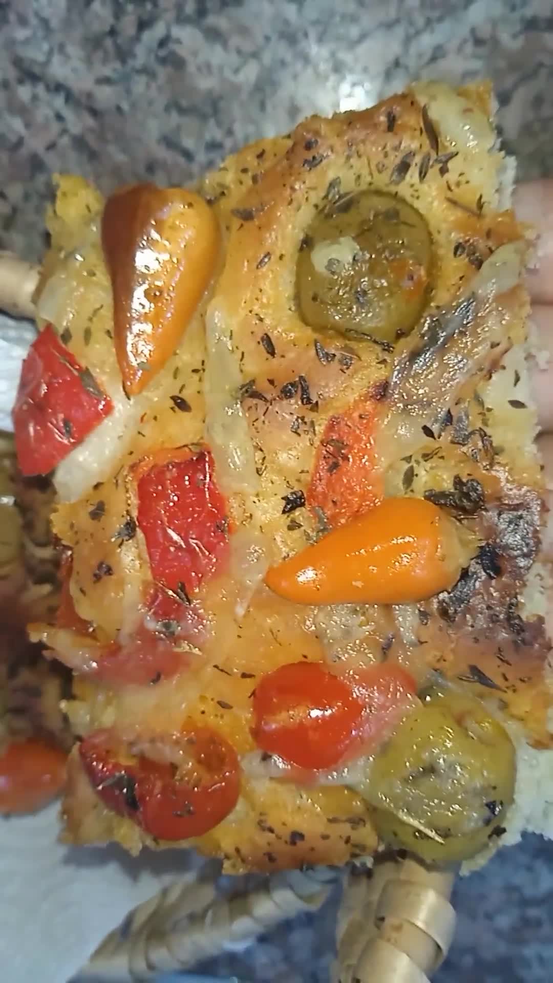 Une image de l'étape 5 de Focaccia au piment oiseau.