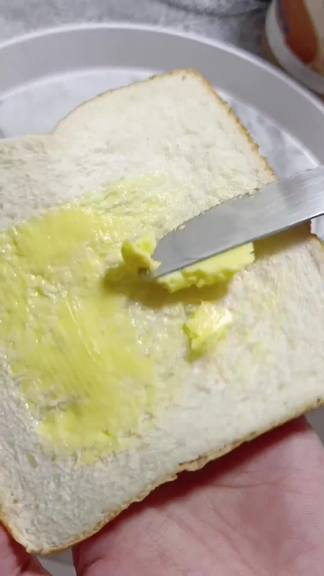 Gambar langkah 1 resipi Roti Kering Gula.