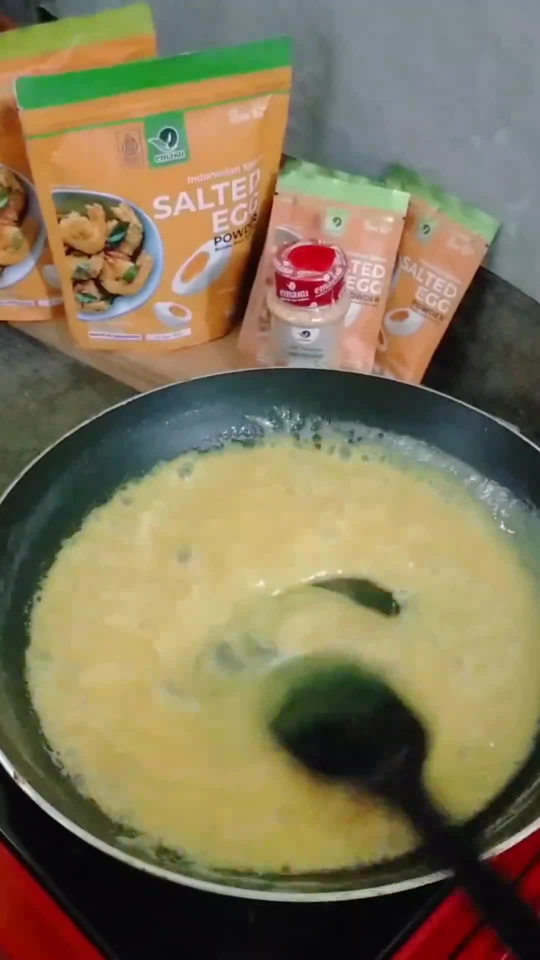 Foto langkah ke 4 dari resep Es Salted Egg Caramel Coffee.