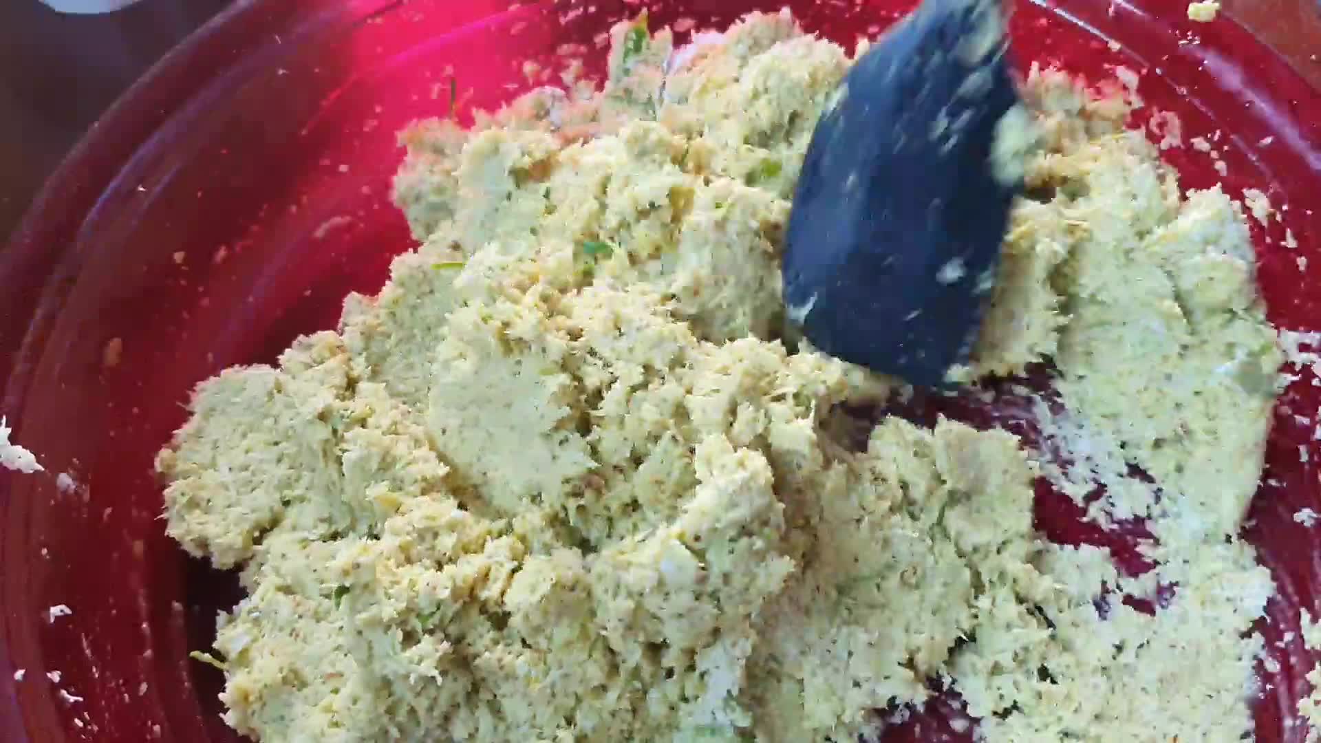 Foto langkah ke 3 dari resep Boh Manok U (Perkedel Kelapa) Khas Aceh.