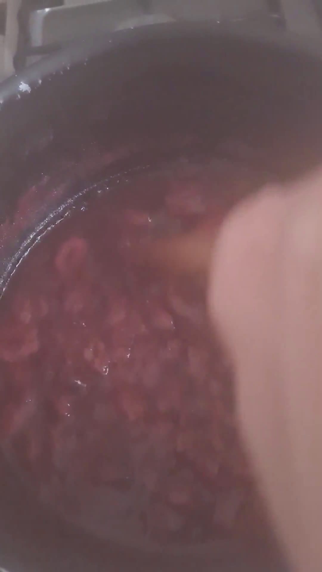 Foto del paso 3 de la receta: Dulce de frutilla ácido 🍓 🍓 🍓 con opción apto DBT