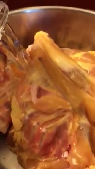 Foto del paso 3 de la receta: Caldo de pollo y verduras en olla exprés