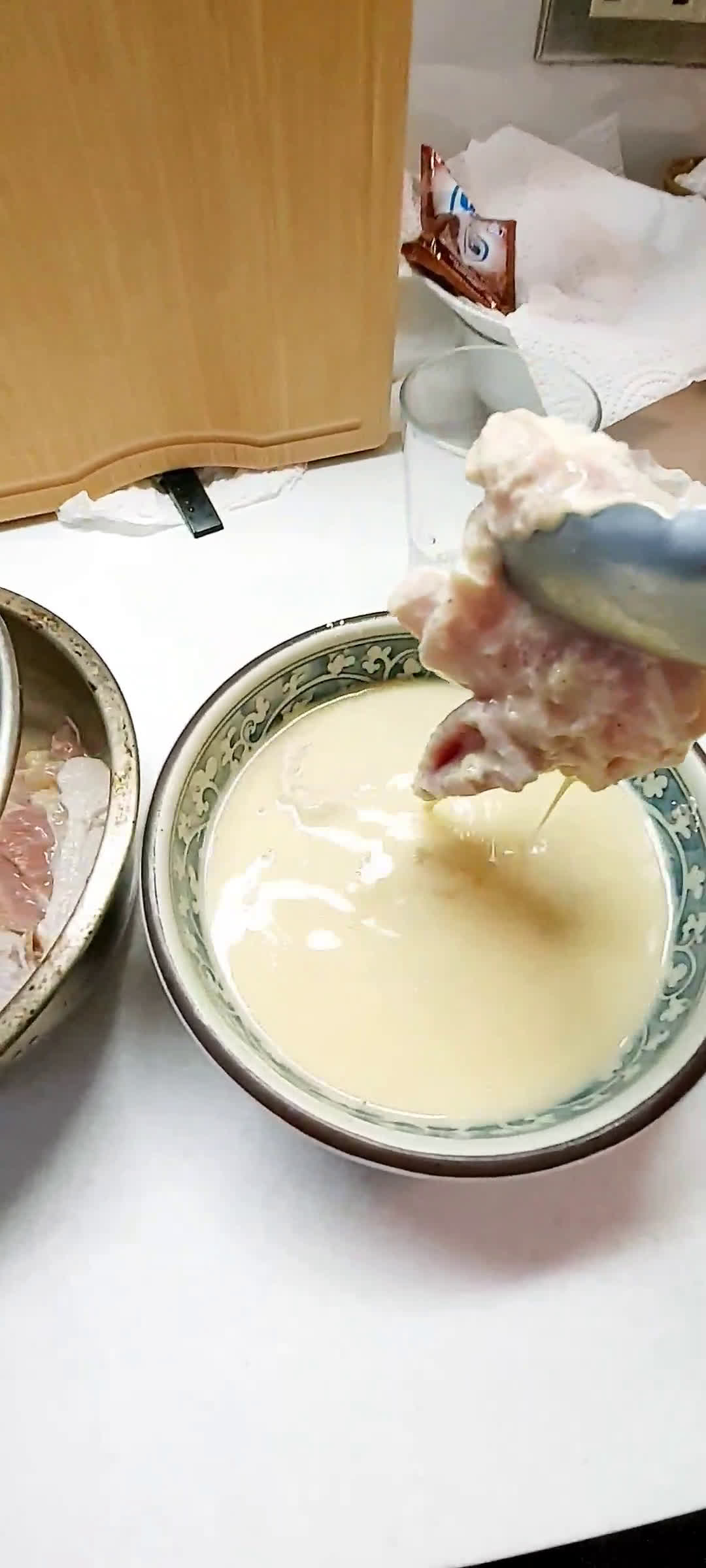 Foto langkah ke 4 dari resep Kentucky fried chiken.